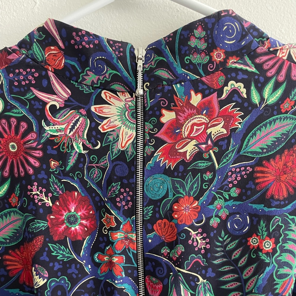 Floral Dress - Picture 2 of 6